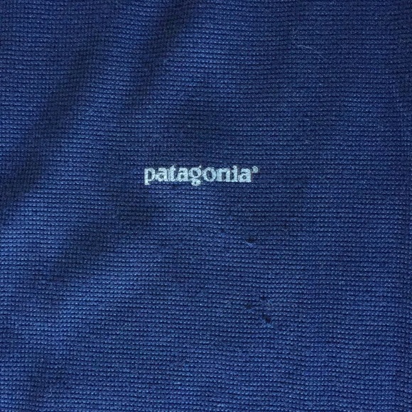 Patagonia men´s navy blue short sleeve t-shirt - Picture 3 of 4